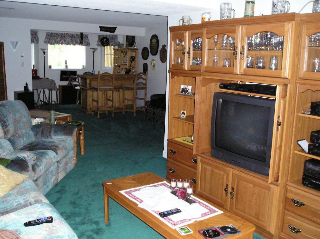 Tucked Inn The Harbour B&B Victoria Harbour Luaran gambar