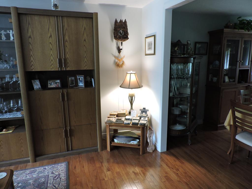 Tucked Inn The Harbour B&B Victoria Harbour Luaran gambar